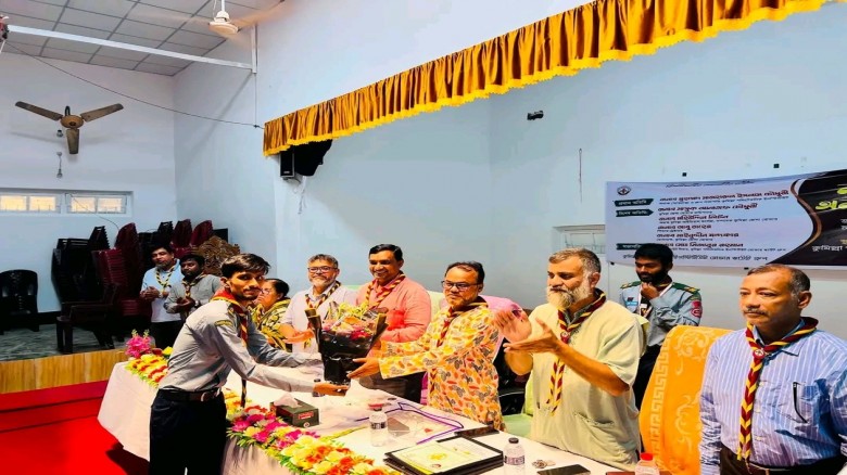 বিদায় ও নবীনের আবাহনে মুখরিত কুমিল্লা প