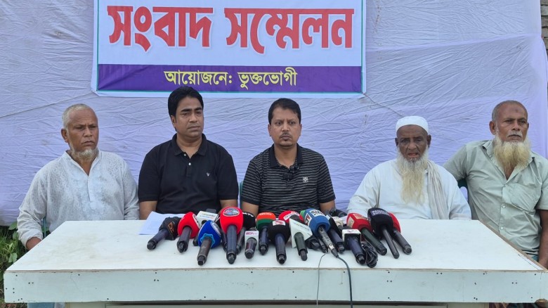 চৌদ্দগ্রামে পৈতৃক জমিতে বাড়ি নির্মাণে বা