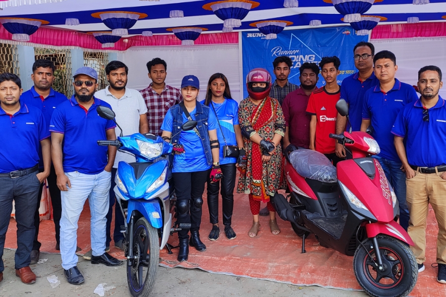 কুমিল্লায় বিনা খরচে বাইক চালানোর প্রশিক্ষণ পেল শতাধিক তরুণ-তরুণী