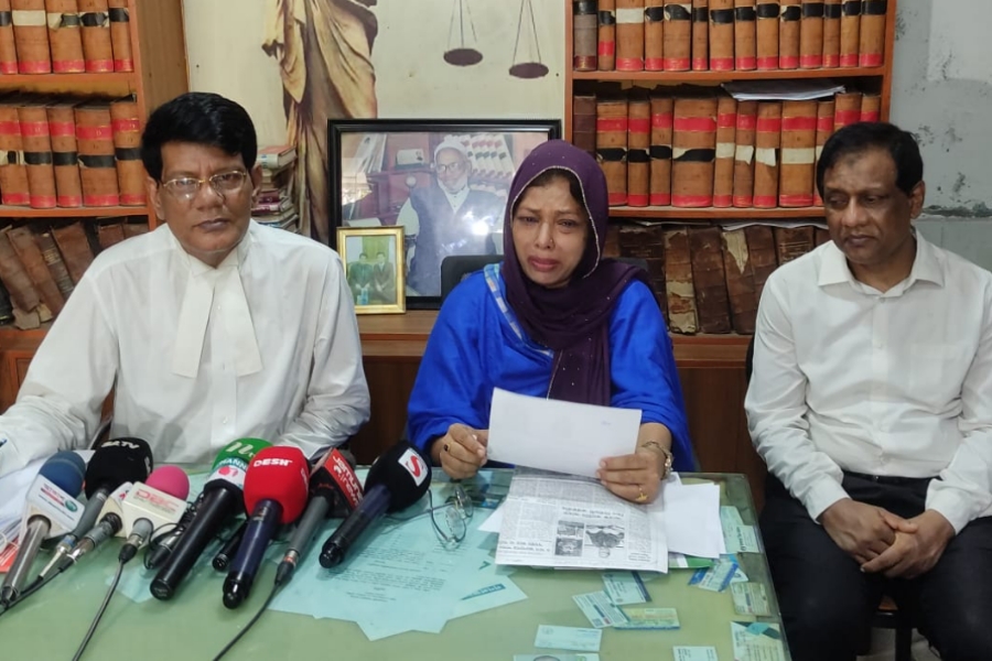প্রধানমন্ত্রীর কাছে বিচার চাইলেন অবন্তির মা